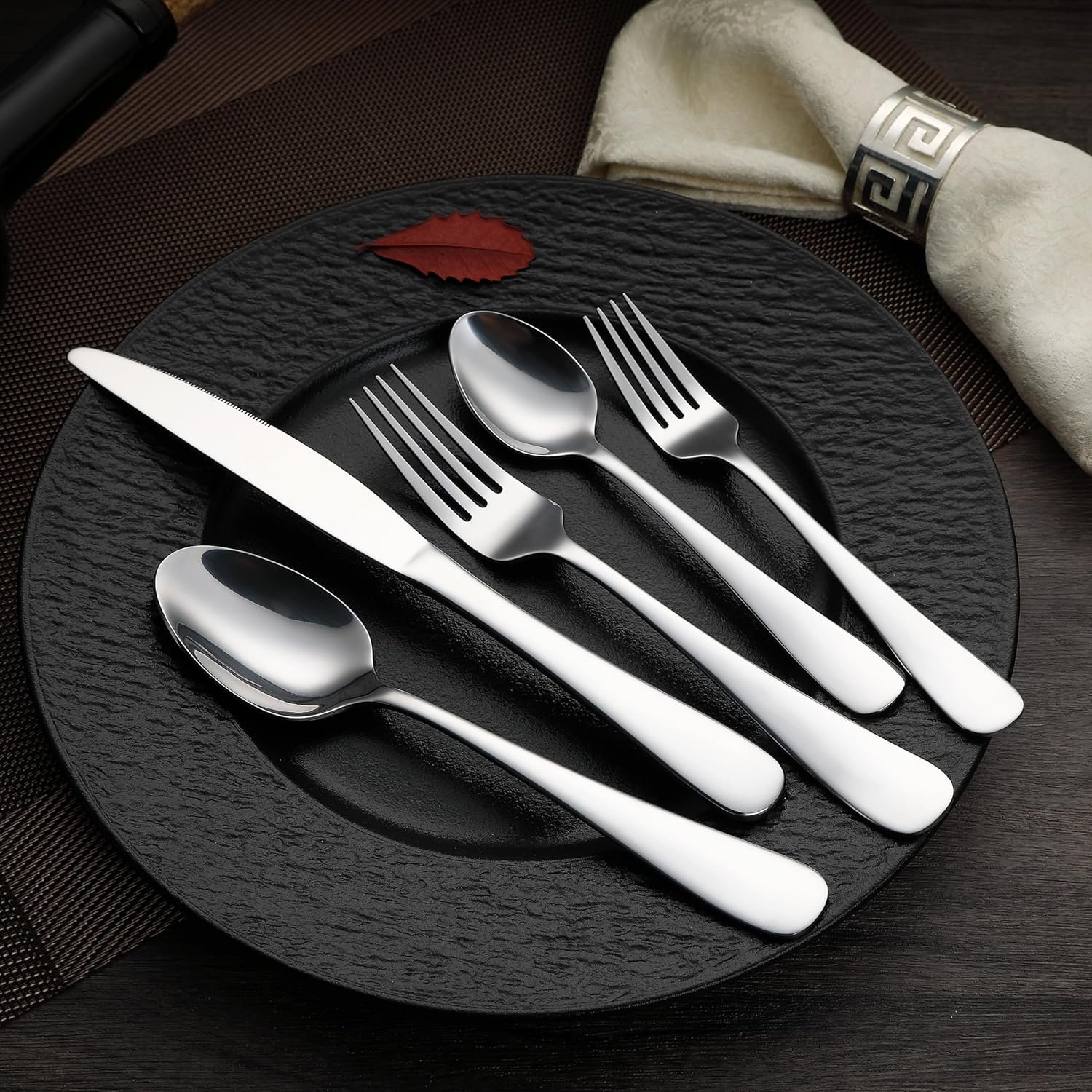 Amazon Basics Silverware Set, Stainless Steel Flatware, Dishwasher Safe, Service for 4, 20-Piece Forks and Spoons, Round Edge - Image 6